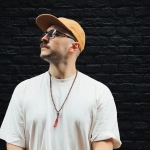 Техника создания authentic urban образов в street-стиле 2024