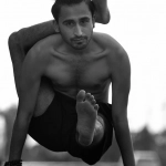 Street yoga практика в городской среде для молодежи